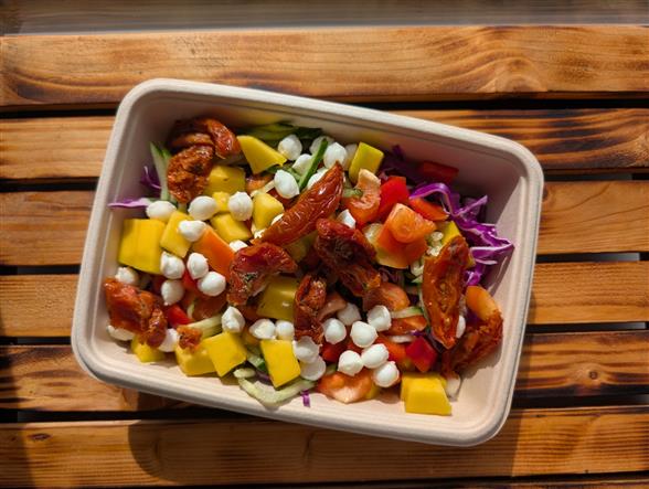 MÅNEDENS salat september