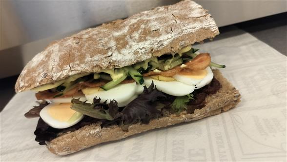 MÅNEDENS SANDWICH