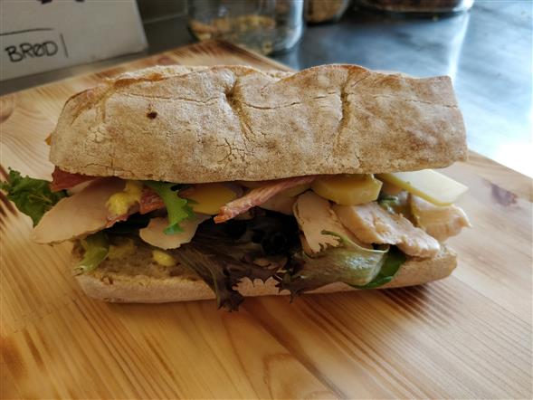 SANDWICH STOR • USPECIFICERET